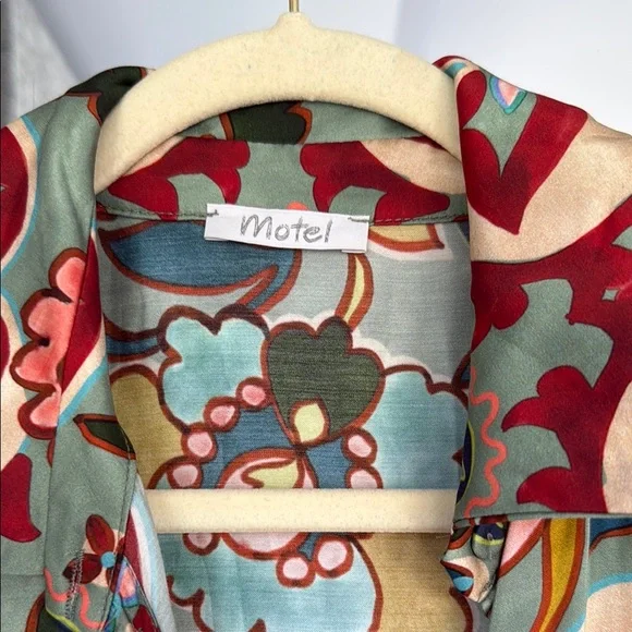 Floral Patterned Dress - Picture 3 of 4